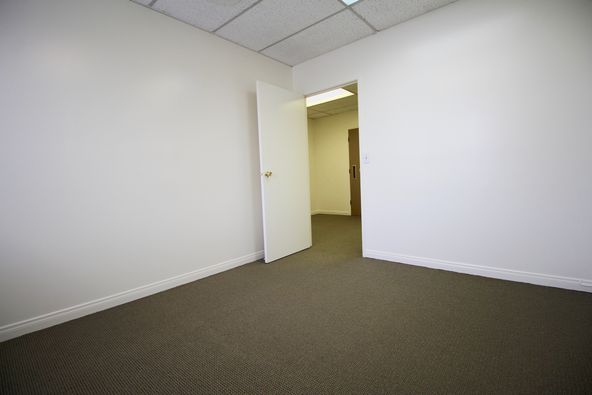 Crenshaw Bloulevard : 17725 Crenshaw Blvd, Torrance, CA 90504